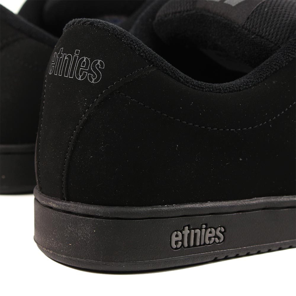 Etnies Kingpin Skate Shoes - Black/Black
