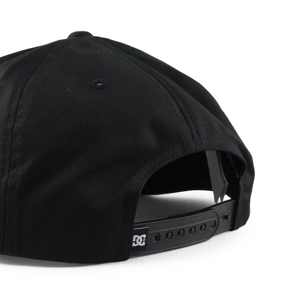 DC Shoes Snappy Snapback Cap - Black White