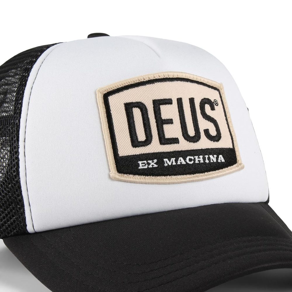 Deus Ex Machina Moretown Mesh Back Trucker Cap - White / Black