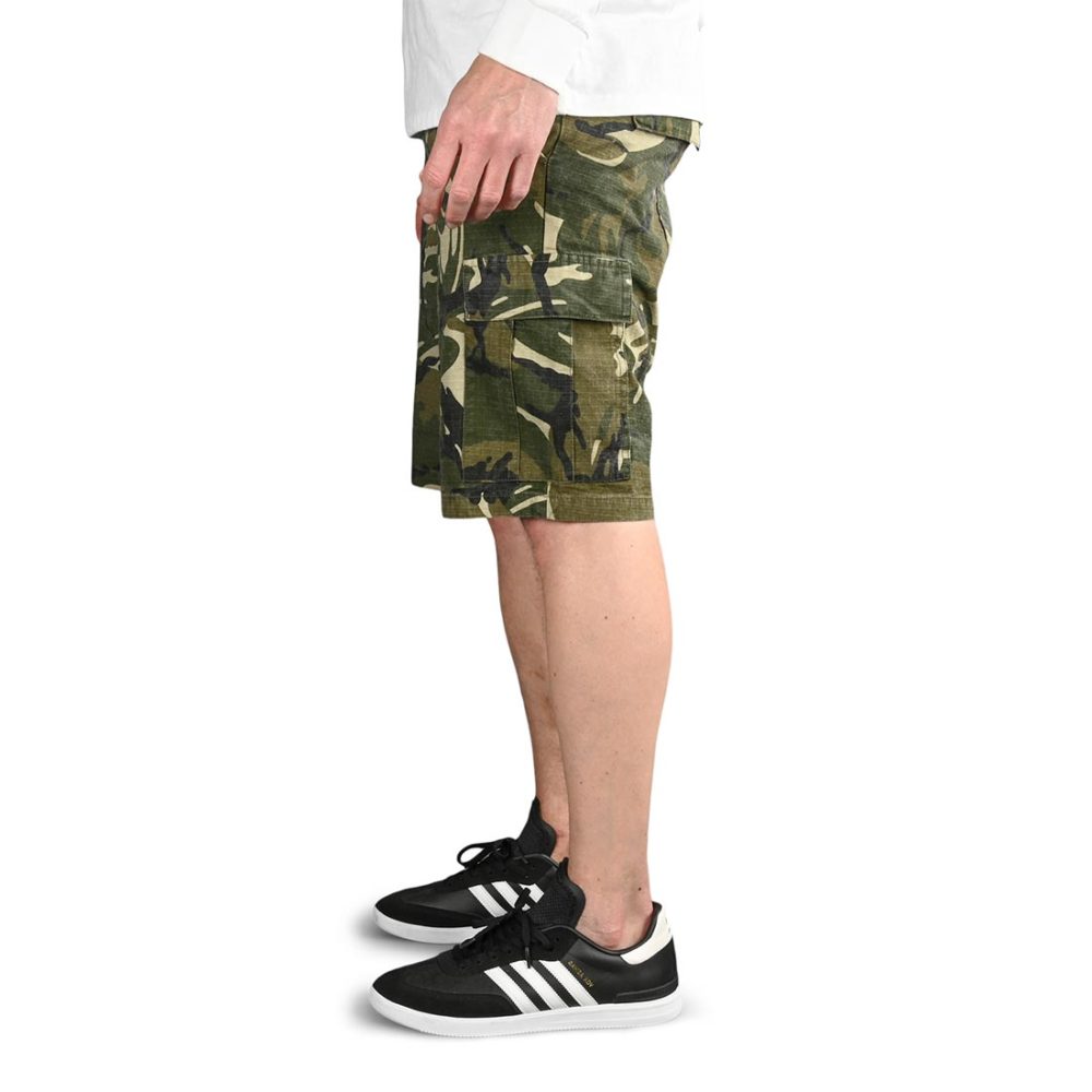 Santa Cruz Defeat Walkshorts - Woodland Camo