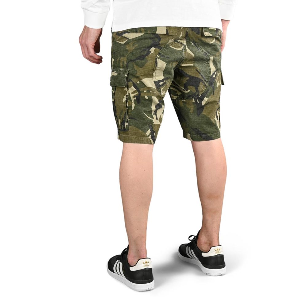 Santa Cruz Defeat Walkshorts - Woodland Camo