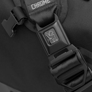 Chrome Buran II 26L Messenger Bag Night Black