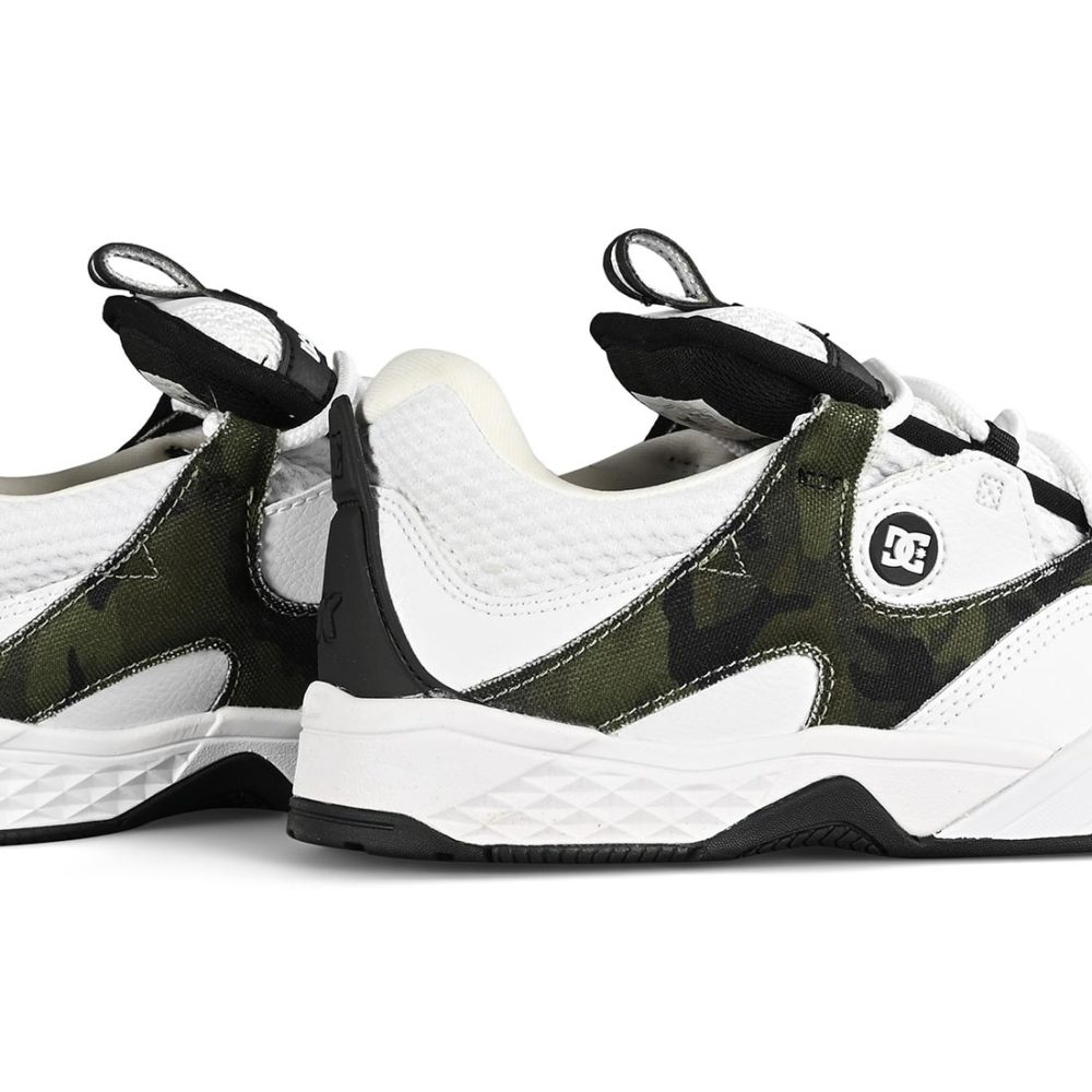 DC Kalis S Skate Shoes - White/Camo