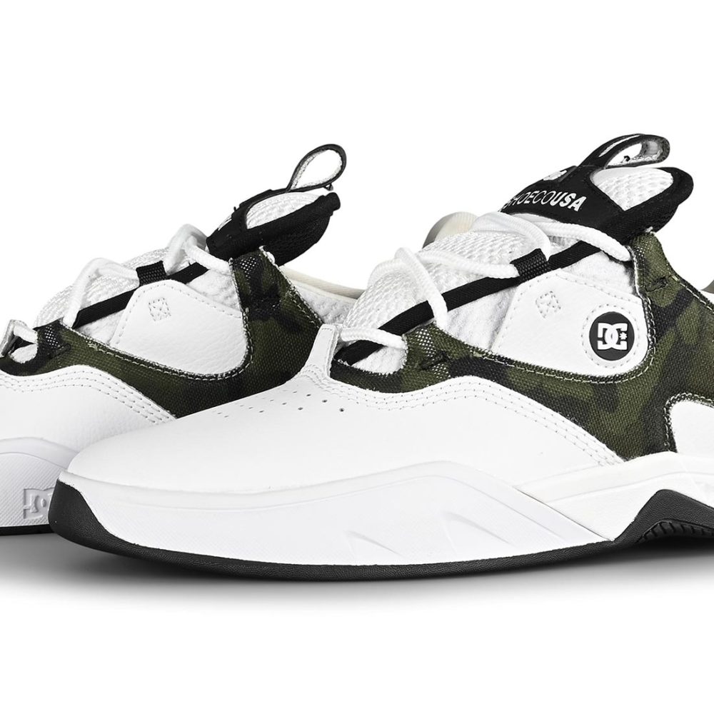 DC Kalis S Skate Shoes - White/Camo