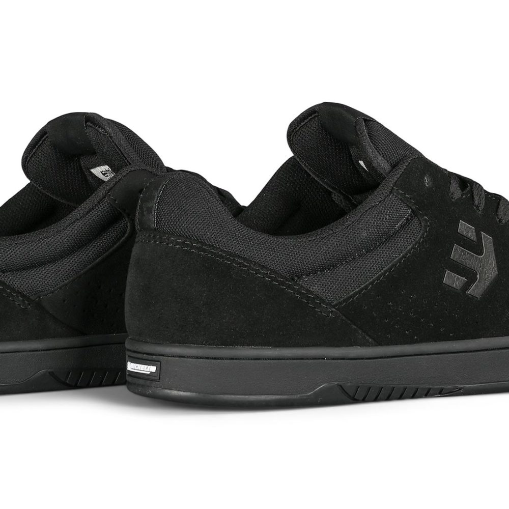 Etnies Marana Skate Shoes - Black / Black / Black