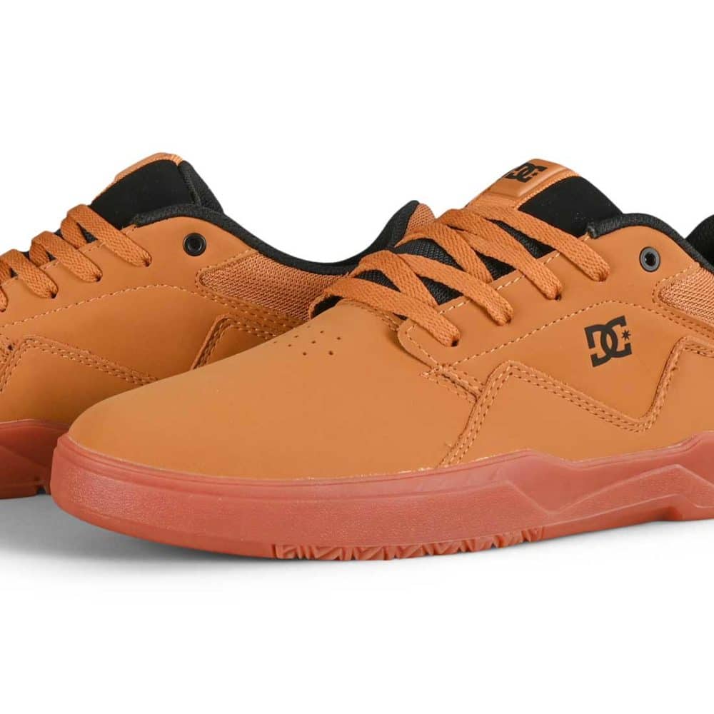 DC Barksdale Skate Shoes - Wheat / Black