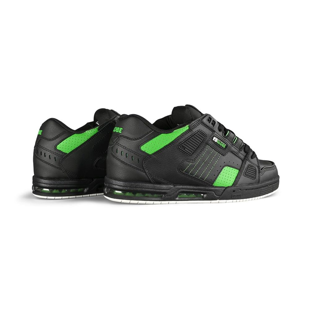 Globe Sabre Skate Shoes - Black / Moto Green