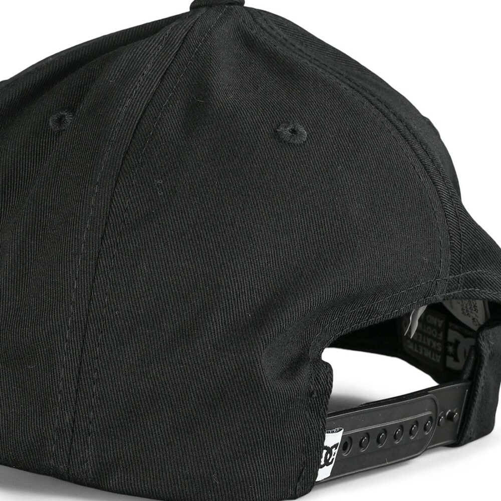 DC Badger Snapback Cap - Black