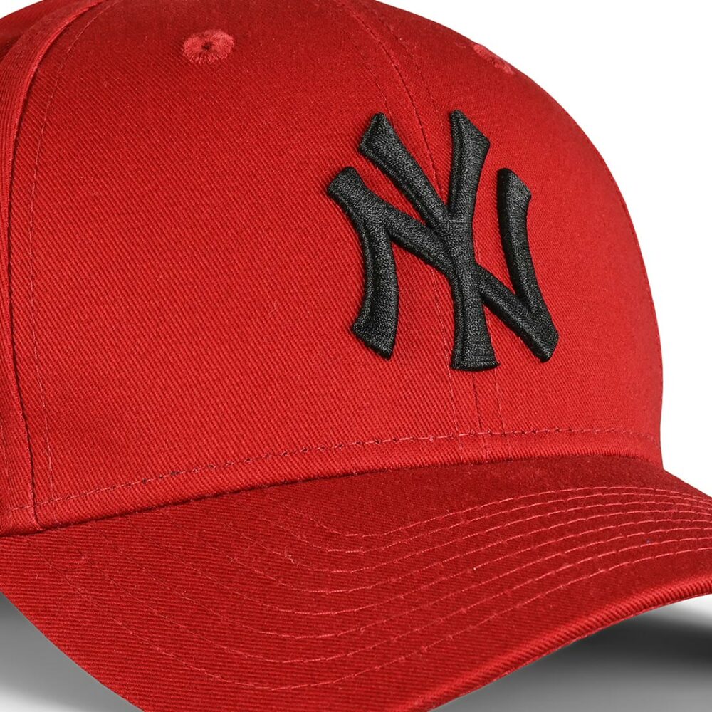 New Era NY Yankees League Essential 9Forty Cap - Red