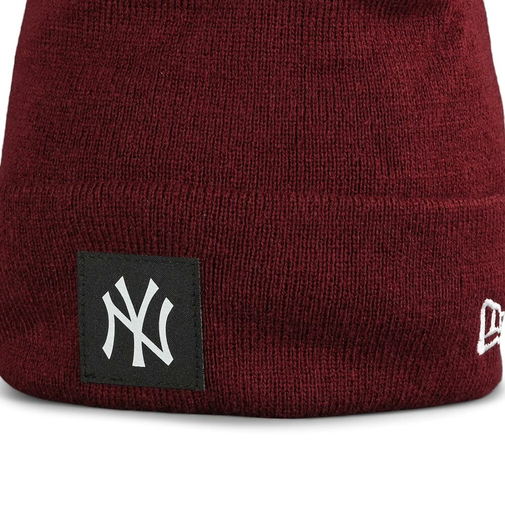 New Era NY Yankees Cuff Beanie - Maroon