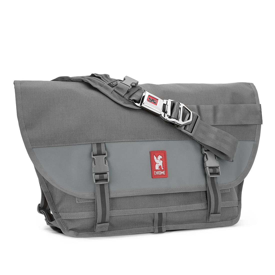 Chrome Citizen 26L Messenger Bag Smoke Grey Supereight