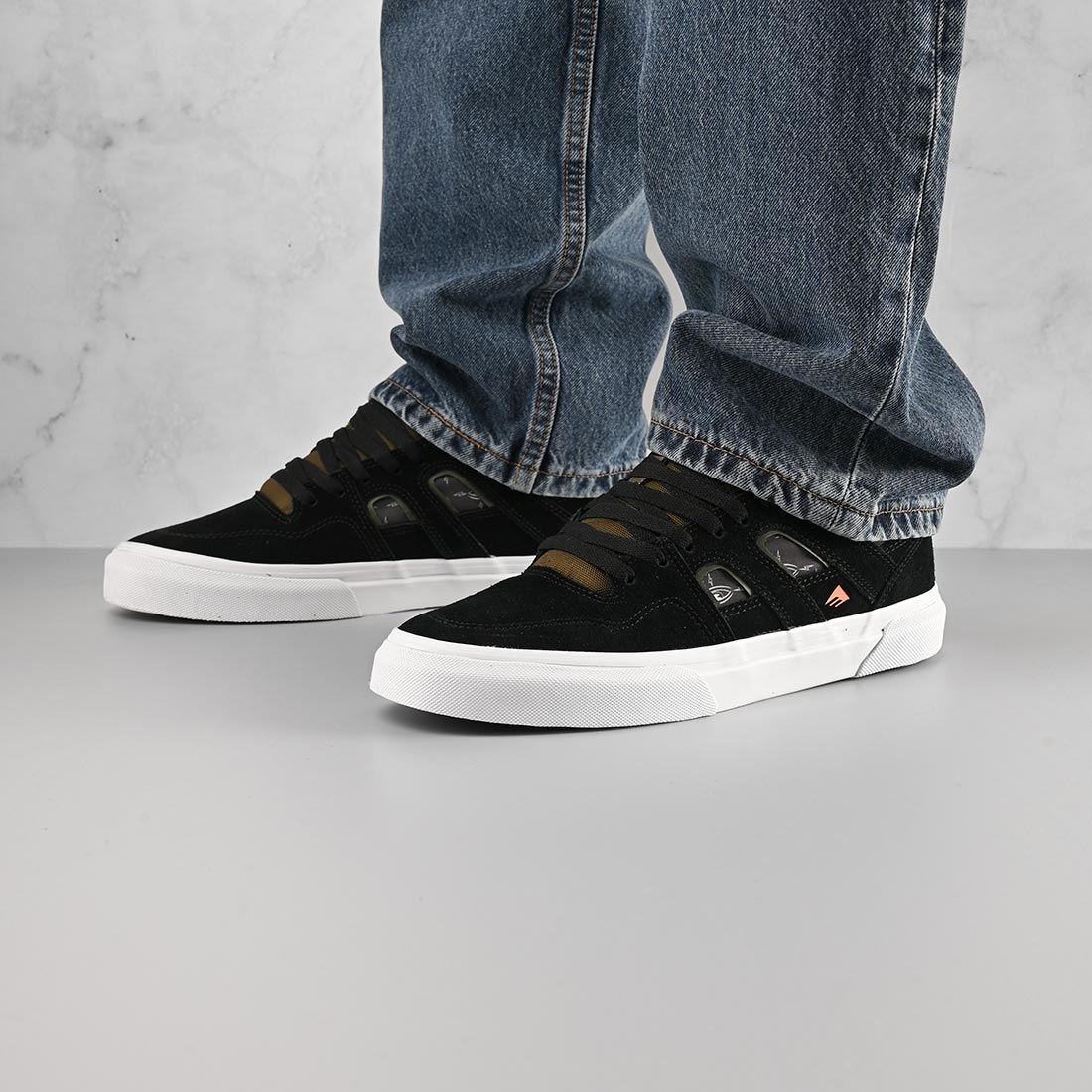 Emerica tilt shop
