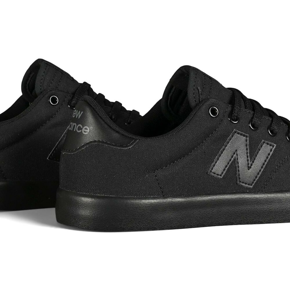 New Balance All Coasts 210 Shoes - Black/Black