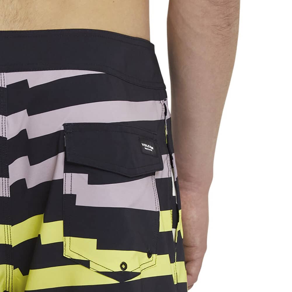 Volcom Juxt Quarta Mod 20" Boardshort - Black