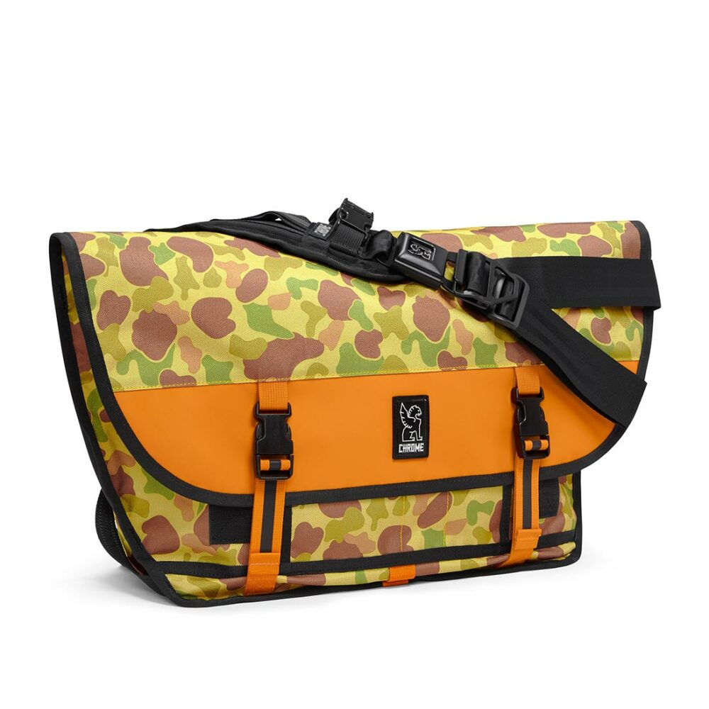 Chrome Citizen 26L Messenger Bag - Duck Camo