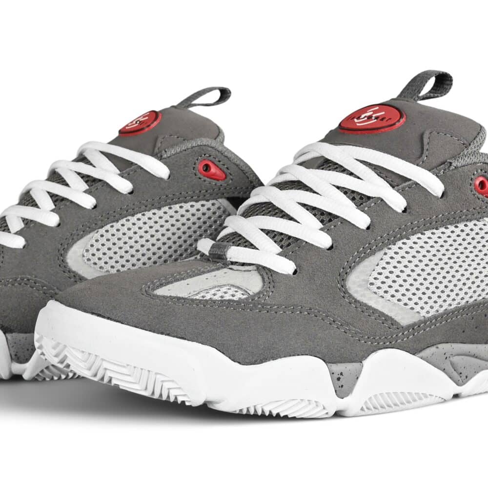 eS Quattro Plus Skate Shoes - Grey/Red