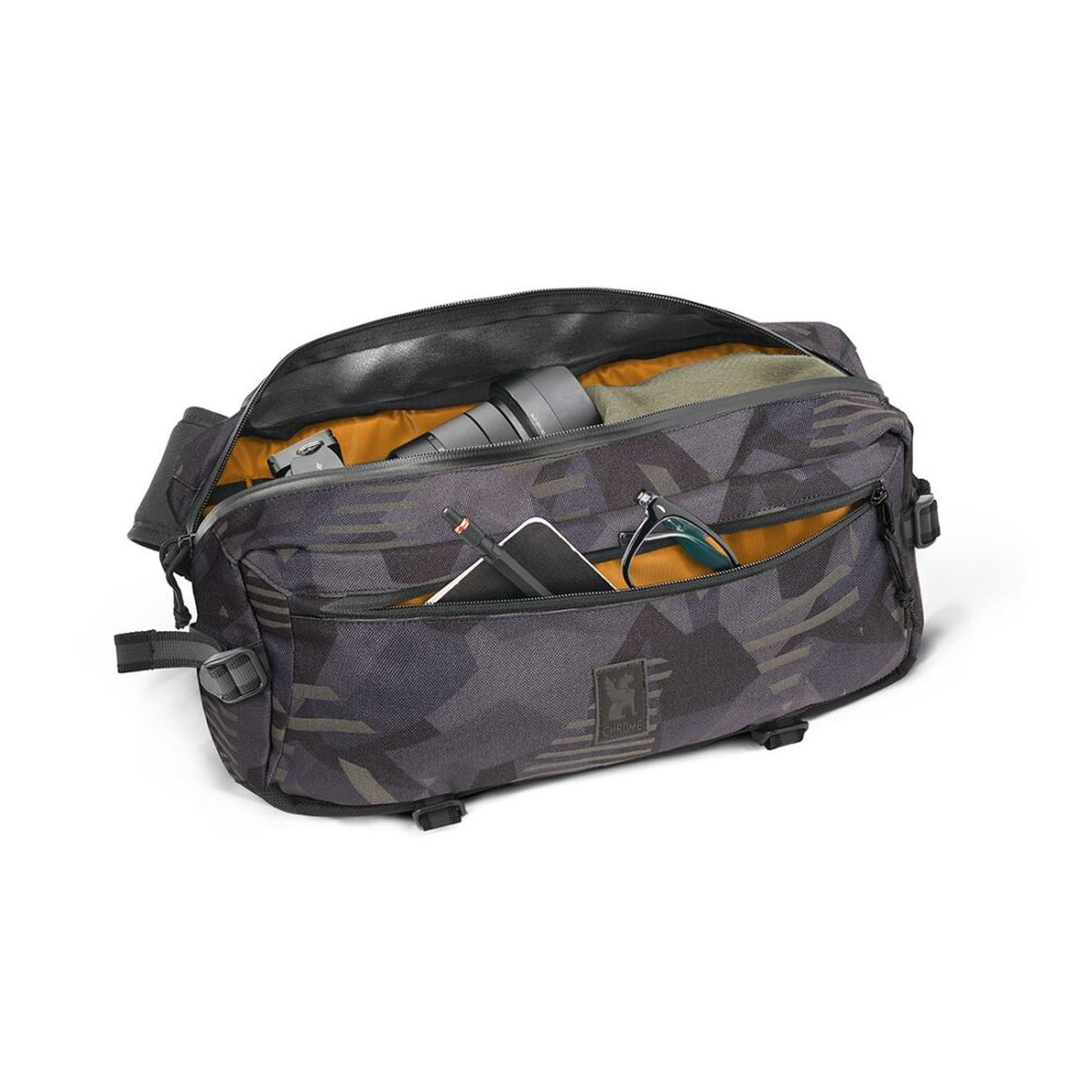 Chrome Kadet Nylon 9L Messenger Bag - Swedish Camo 2