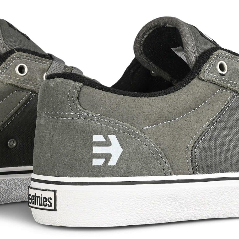 Etnies Barge LS Skate Shoes - Dark Grey/White/Gum