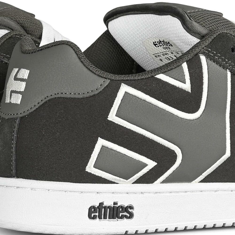 Etnies Fader Skate Shoes - Dark Grey/White