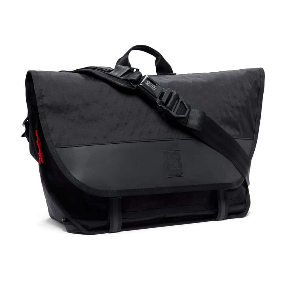 Chrome Buran III 24L Messenger Bag - Black XRF