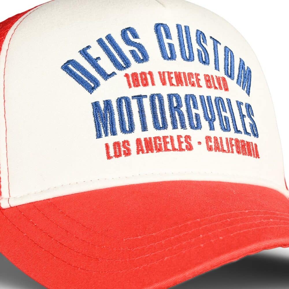 Deus Ex Machina Reggie Trucker Cap - Red