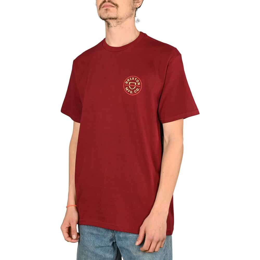 Brixton Crest II S/S T-Shirt - Island Berry/Straw/Burnt Red