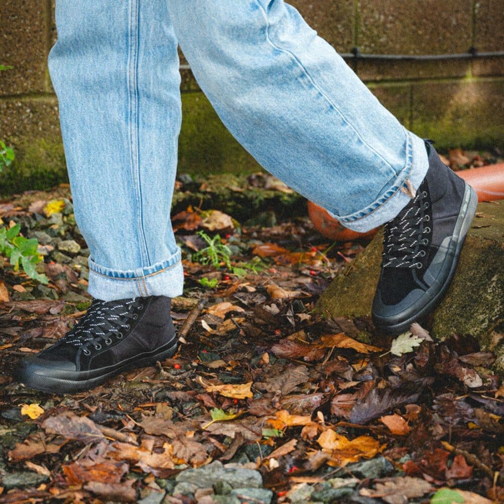 Globe Los Angered II Winterised Skate Shoes - Black/Summit