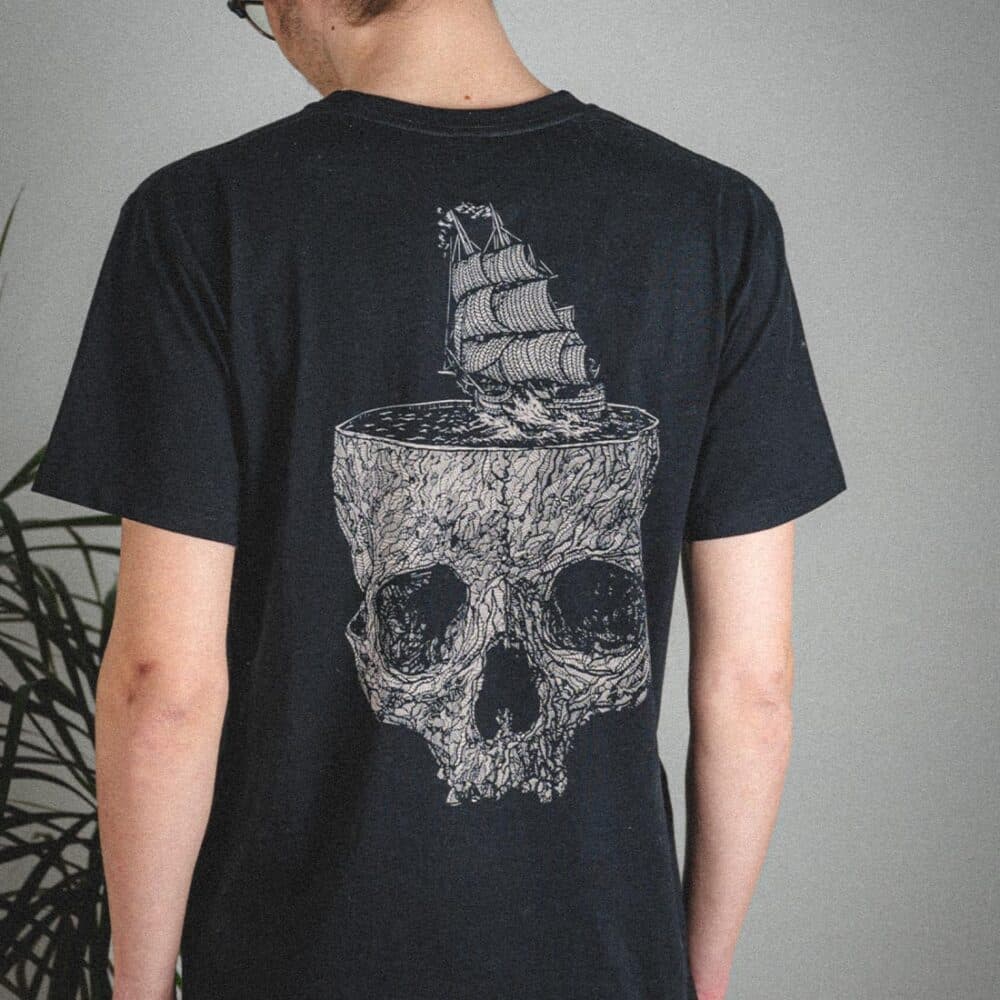 Heathen Stormy Seas S/S T-Shirt - Black
