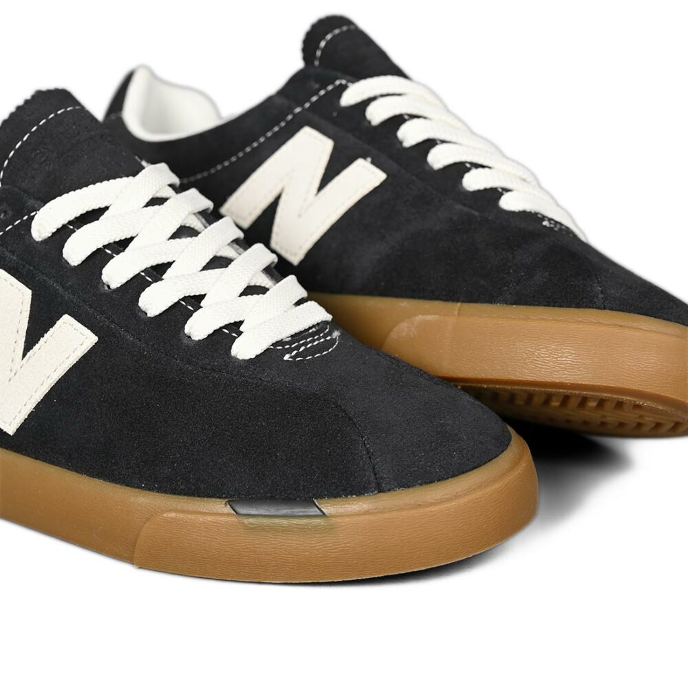 New Balance Numeric 22 Skate Shoes - Black/White (SP24)