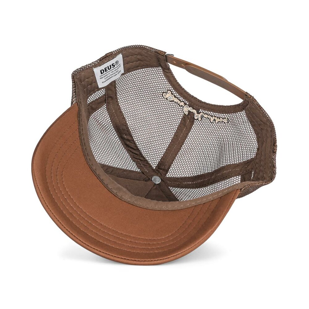 Deus Ex Machina Amped Circle Mesh Back Trucker Cap - Chocolate