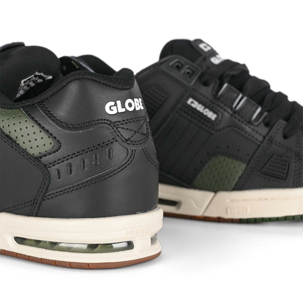 Globe Sabre Skate Shoes - Black/Dark Green