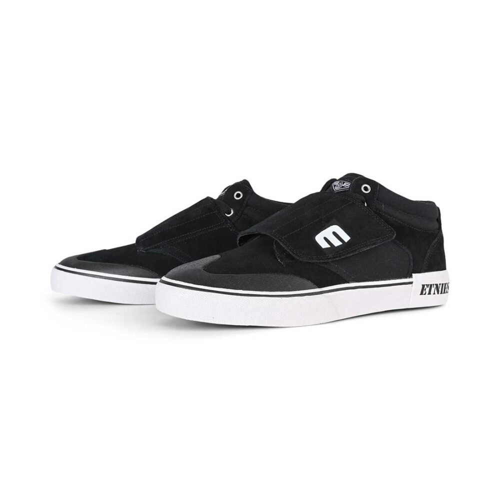 Etnies Andy Anderson Pro Skate Shoes - Black/White