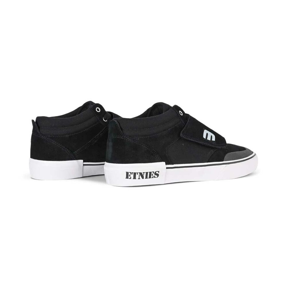 Etnies Andy Anderson Pro Skate Shoes - Black/White