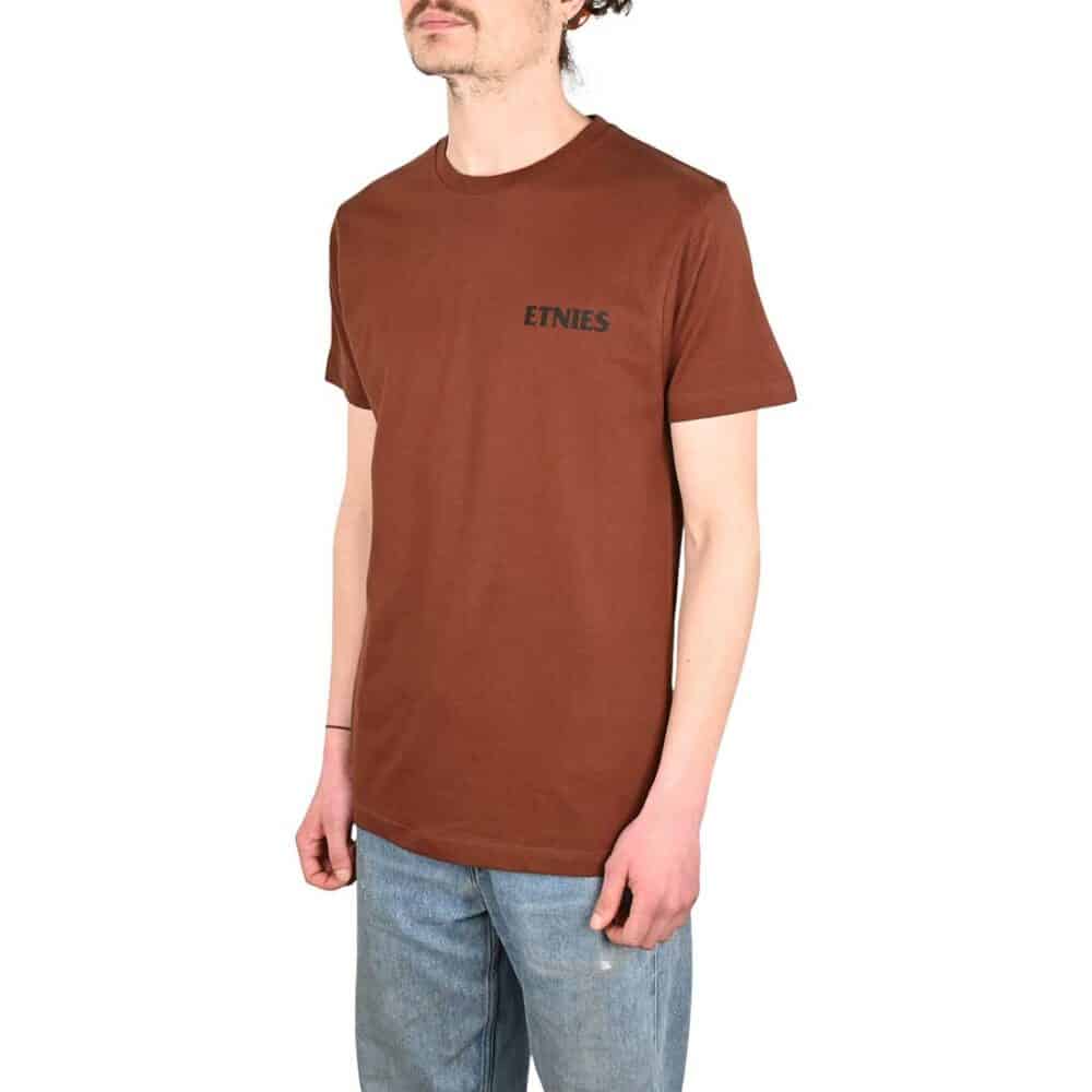 Etnies Dystopia Font S/S T-Shirt - Brown