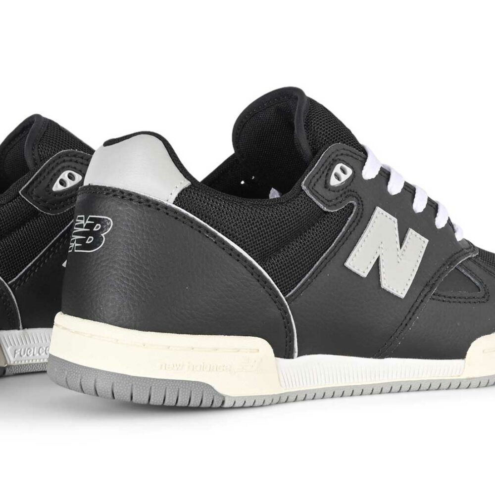 New Balance Numeric Tom Knox 600 Skate Shoes - Black/Raincloud