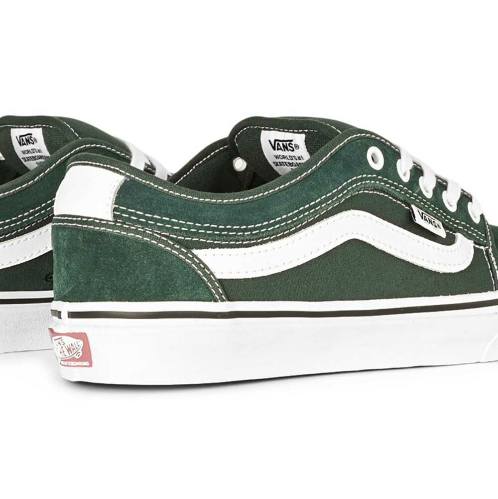 Vans Chukka Low Sidestripe Skate Shoes - Green Gables/True White