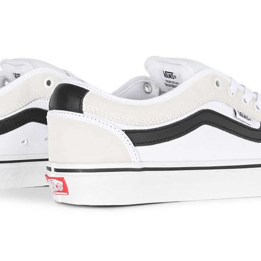 Vans Chukka Low Sidestripe Skate Shoes - White/Black/Gum