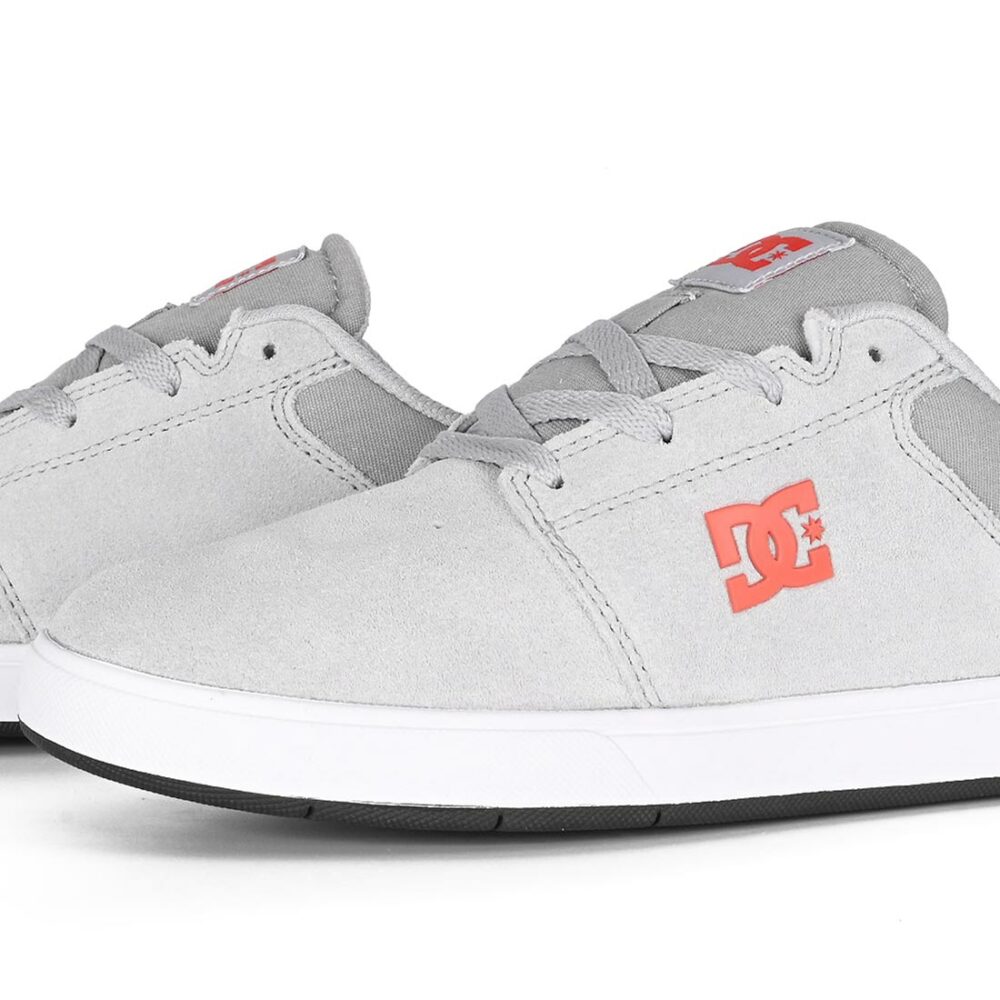 DC Crisis 2 Low Top Skate Shoes - Grey/White/Grey