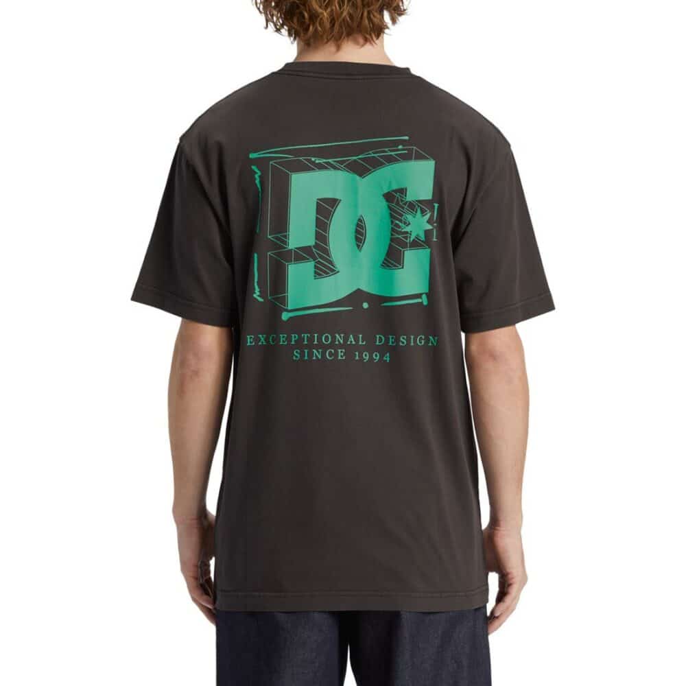 DC Mid Century S/S T-Shirt - Black Enzyme Wash