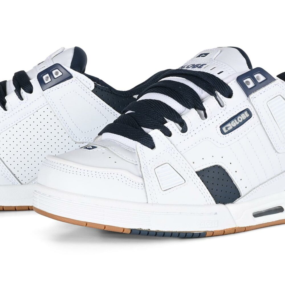 Globe Sabre Skate Shoes - White/Blue/Gum