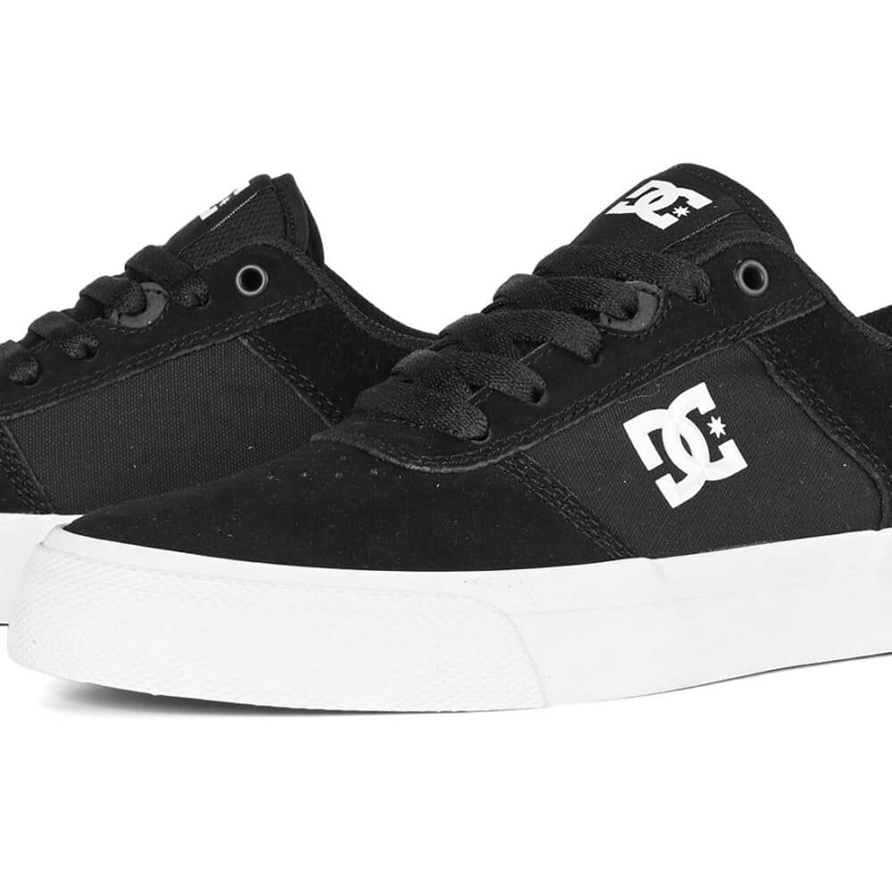 DC Teknic Skate Shoes - Black/White