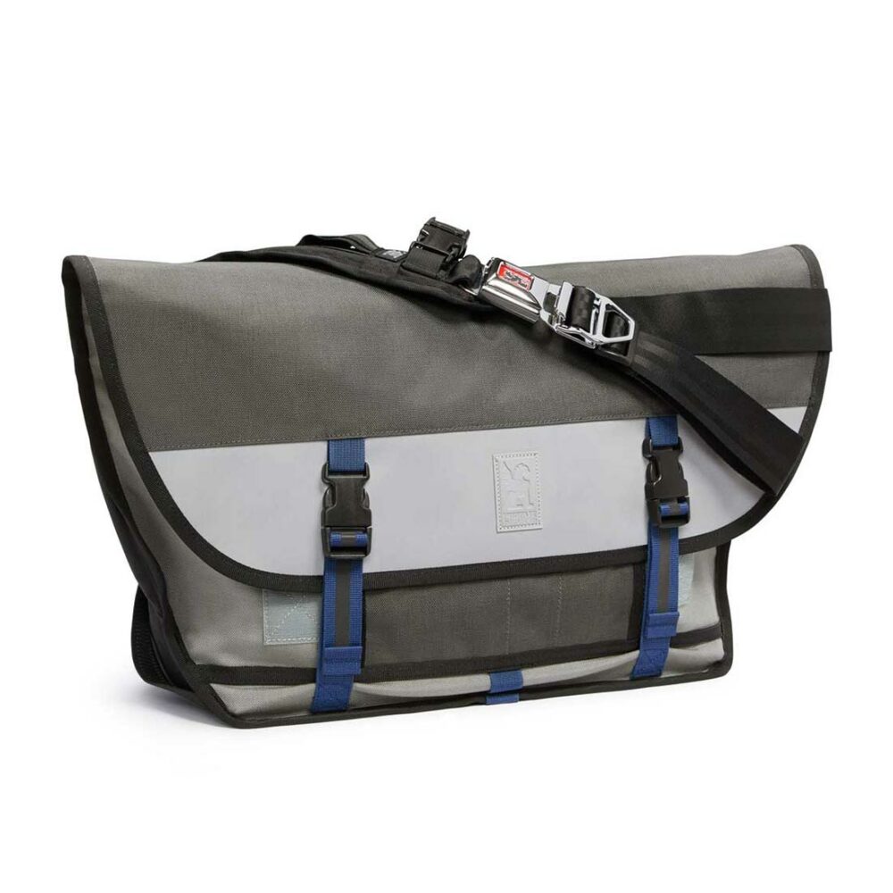 Chrome Citizen 24L Messenger Bag - Fog