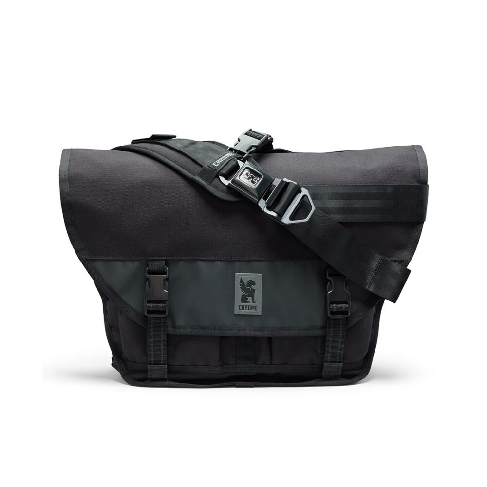 Chrome Citizen 15L Messenger Bag - Black