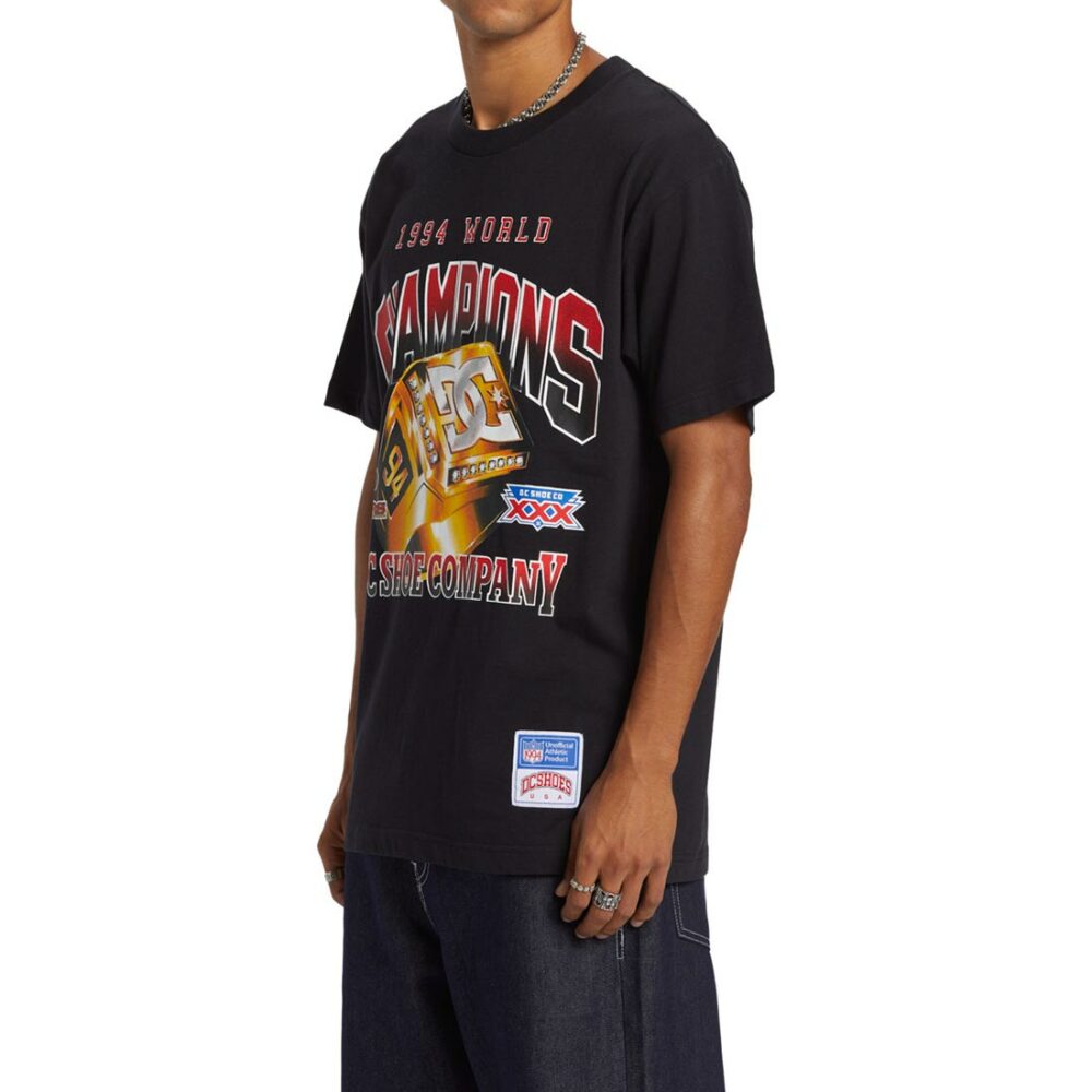 DC Champions Ring S/S T-Shirt - Black