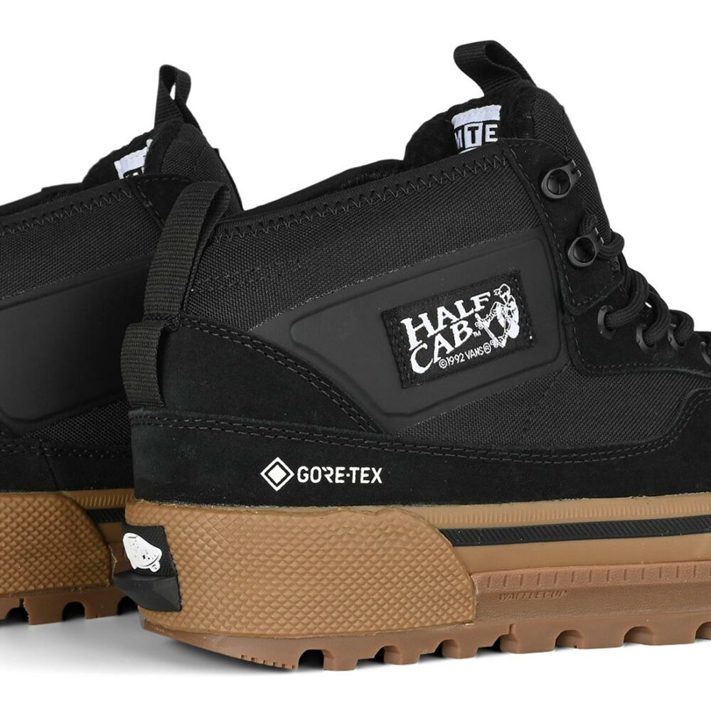 Vans Half Cab MTE Gore-Tex Winterised Skate Shoes - Black/Gum