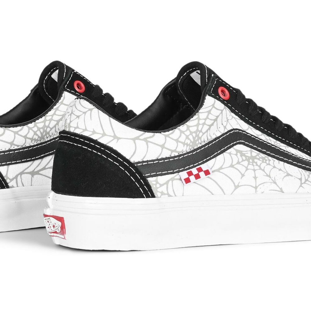 Vans Old Skool Skate Shoes - Black Widow Spider/White/Red