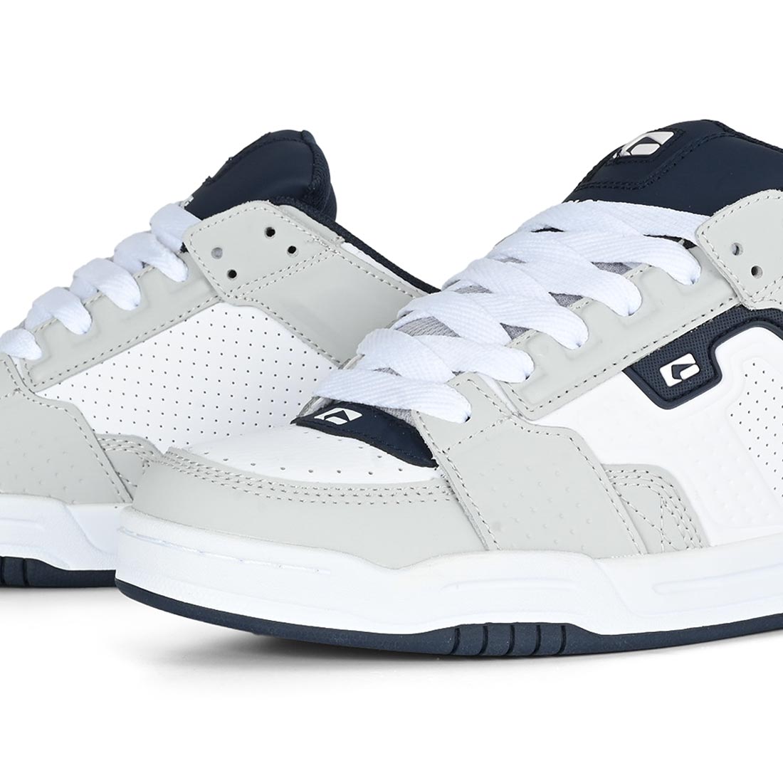 Globe scribe shoes shop