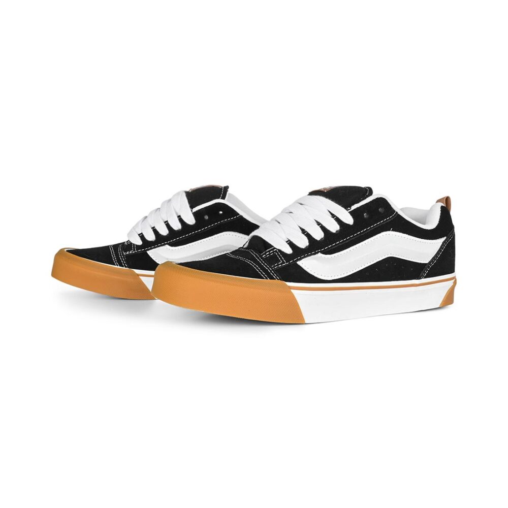 Vans Knu Skool Skate Shoes - Black/White/Gum