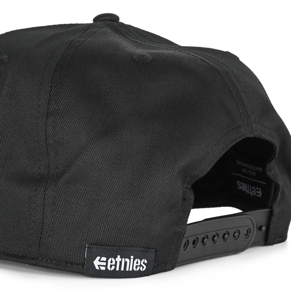 Etnies Corp Snapback Cap – Black/Brown