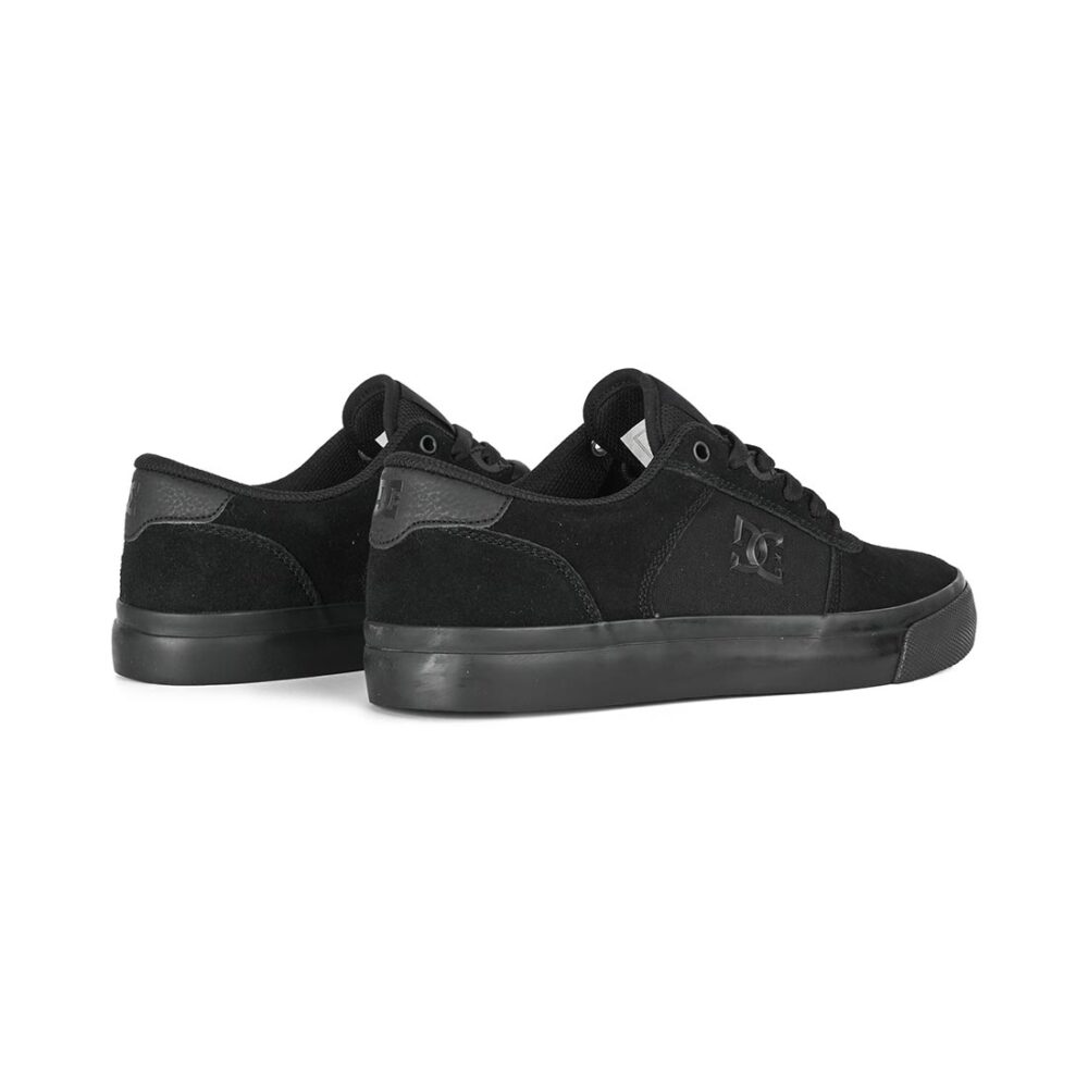 DC Teknic Skate Shoes - Black/Black/Black